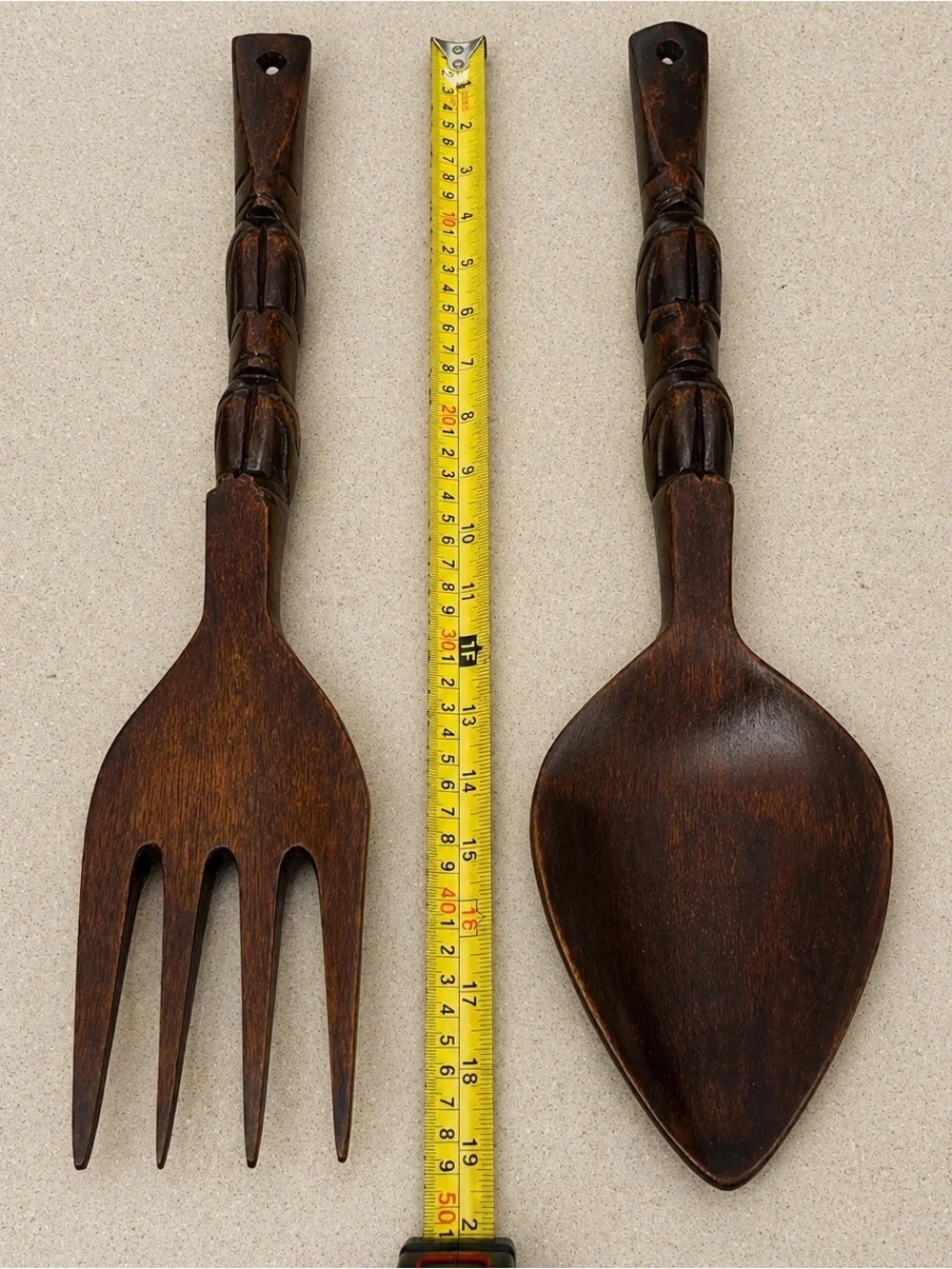 Hand Carved Wooden Fork Spoon Wall Decor Tiki Totem Pole Monkey Pod Wood 19" Vtg - Picture 6 of 7